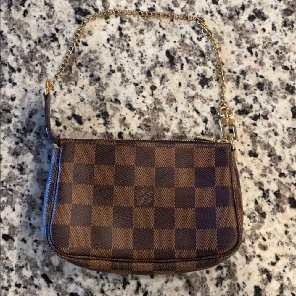 Louis Vuitton Mini Pochette